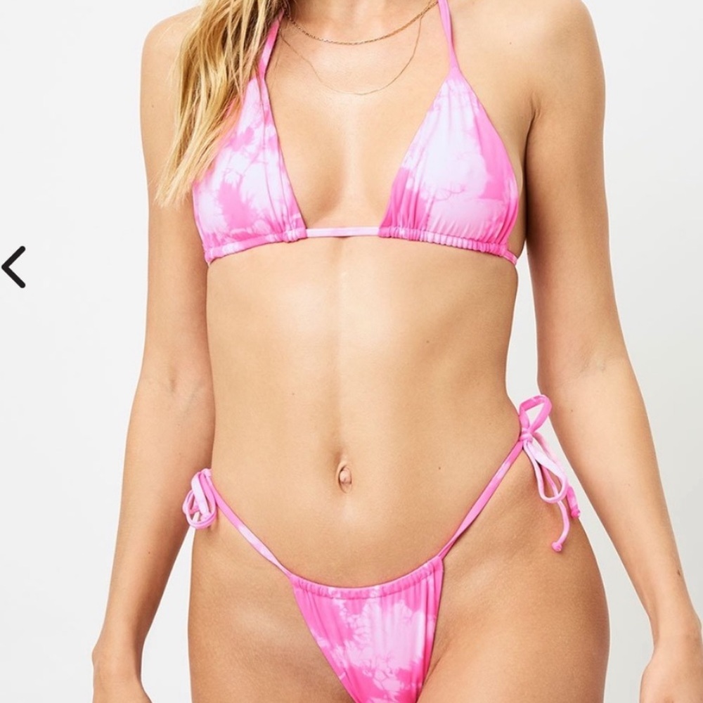 ISO bikini!